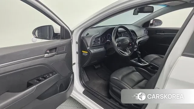 Hyundai The New Avante AD id 3612353 из Кореи 20