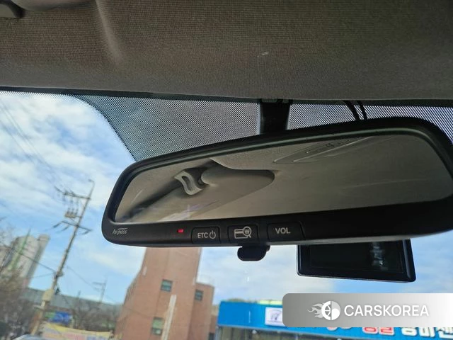 Hyundai The New Grand Starex id 3813951 из Кореи 18