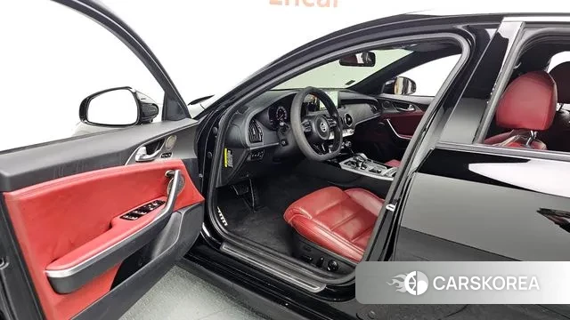 Kia Stinger id 3742497 из Кореи 20