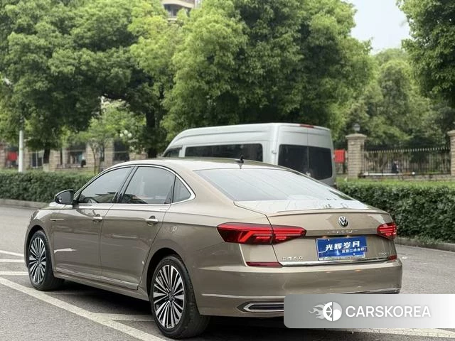 Volkswagen Passat id 4259131 из Китая 25