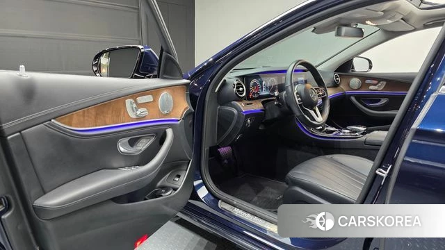 Mercedes-Benz E-Class W213 id 4770367 из Кореи 35
