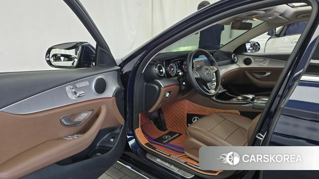 Mercedes-Benz E-Class W213 id 4596436 из Кореи 20