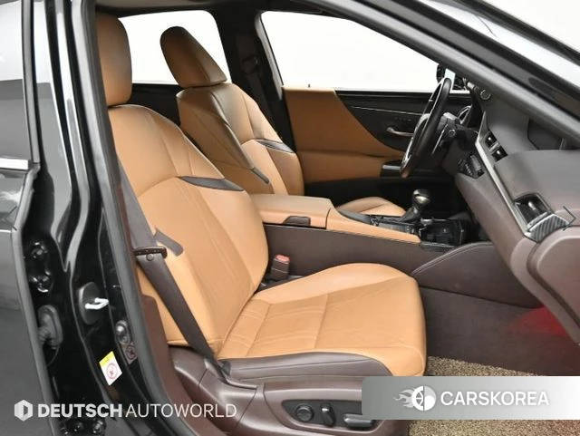 Lexus ES300h 7th generation id 4392661 из Кореи 20