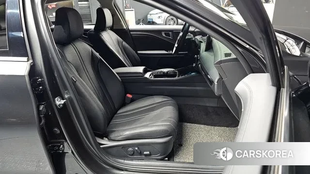 Kia The New K8 id 3739156 из Кореи 20