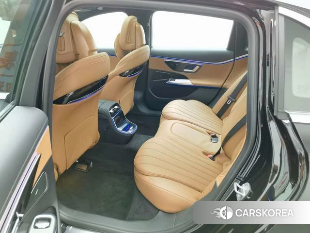 Mercedes-Benz E-class id 4272452 из Китая 25