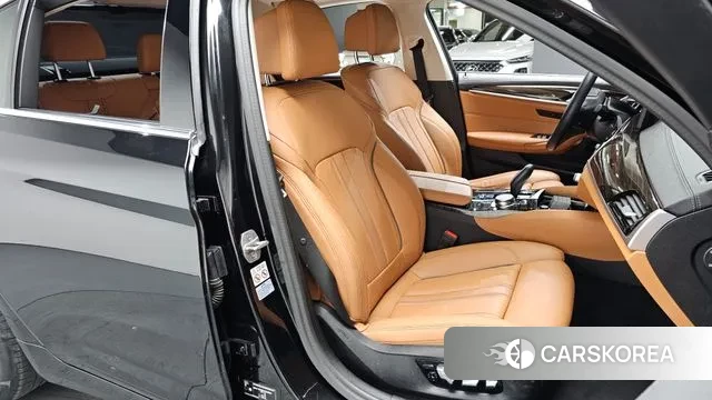 BMW 5 Series (G30) id 3596608 из Кореи 20