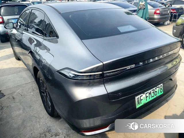 Nissan N6 id 3945106 из Китая 13