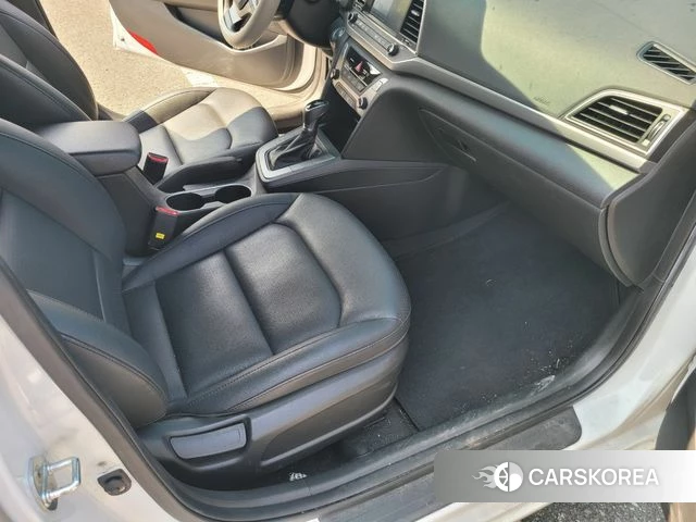 Hyundai Avante AD id 4672773 из Кореи 19