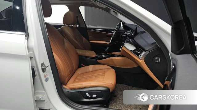 BMW 5 Series (G30) id 3801601 из Кореи 20