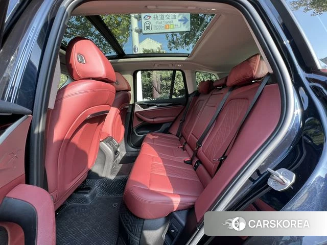 BMW X3 id 4271248 из Китая 31