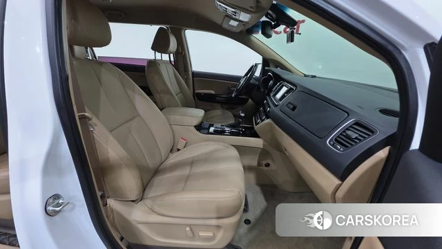 Kia The New Carnival id 4371047 из Кореи 20