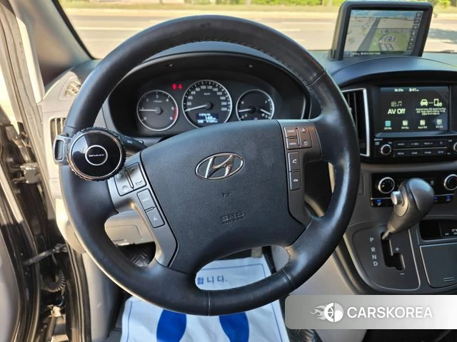 Hyundai The New Grand Starex id 4393625 из Кореи 20