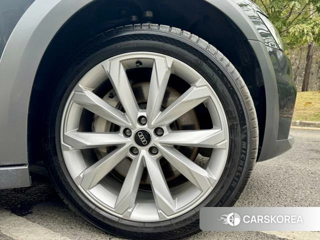 Audi A6 (import) id 4277131 из Китая 27