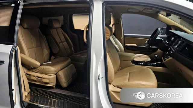 Kia The New Carnival id 3844962 из Кореи 20