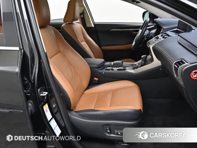 Lexus NX300h id 3636444 из Кореи 20