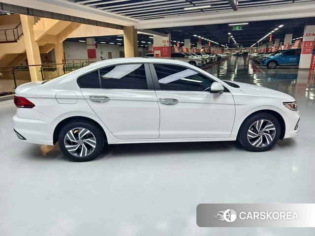 Volkswagen Bora id 4259884 из Китая 39