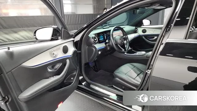 Mercedes-Benz E-Class W213 id 3635828 из Кореи 20