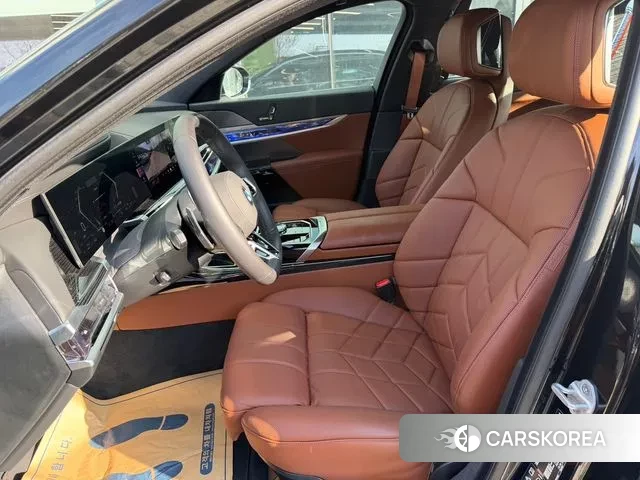 BMW 7 Series (G70) id 3517040 из Кореи 10