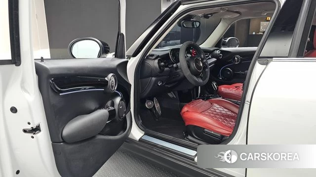 Mini Cooper id 4725789 из Кореи 31