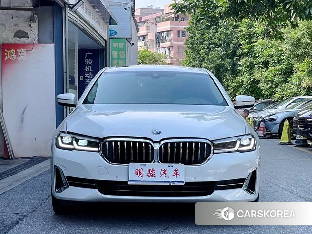 BMW 5 series id 4348749 из Китая 33