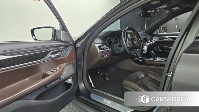 BMW 7 Series (G11) id 3955961 из Кореи 20