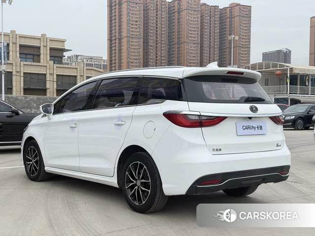 BYD Song MAX id 4210226 из Китая 16