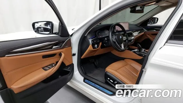 BMW 5 Series (G30) id 2854461 из Кореи 20