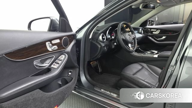 Mercedes-Benz C-Class W205 id 4372027 из Кореи 30