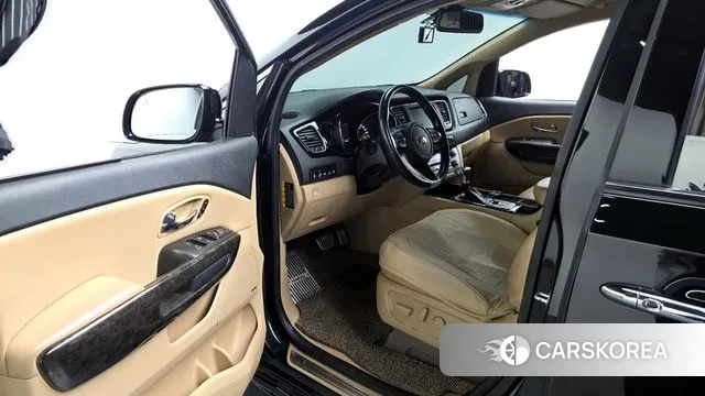 Kia The New Carnival id 3760867 из Кореи 20