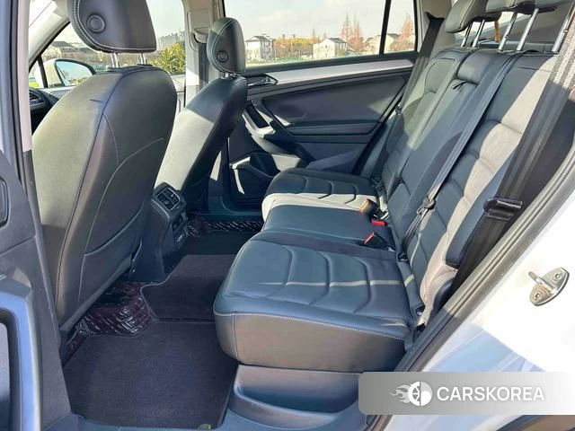 Volkswagen Tiguan L id 4241627 из Китая 13