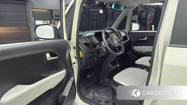 Kia The New Kia Ray EV id 4612115 из Кореи 30