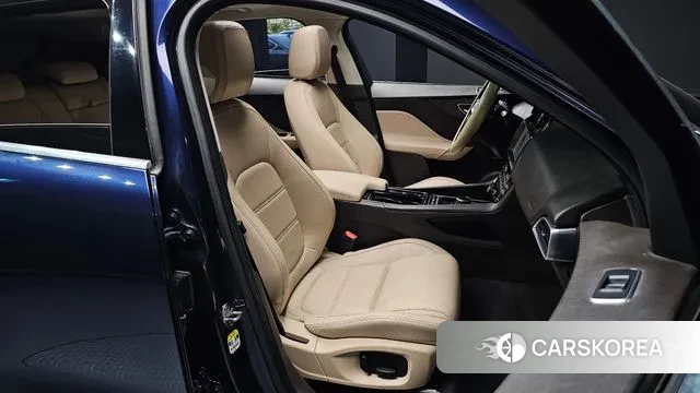 Jaguar F-PACE id 2981823 из Кореи 20