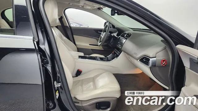 Jaguar XE id 2666454 из Кореи 20