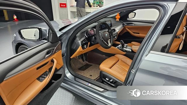 BMW 5 Series (G30) id 3955995 из Кореи 20