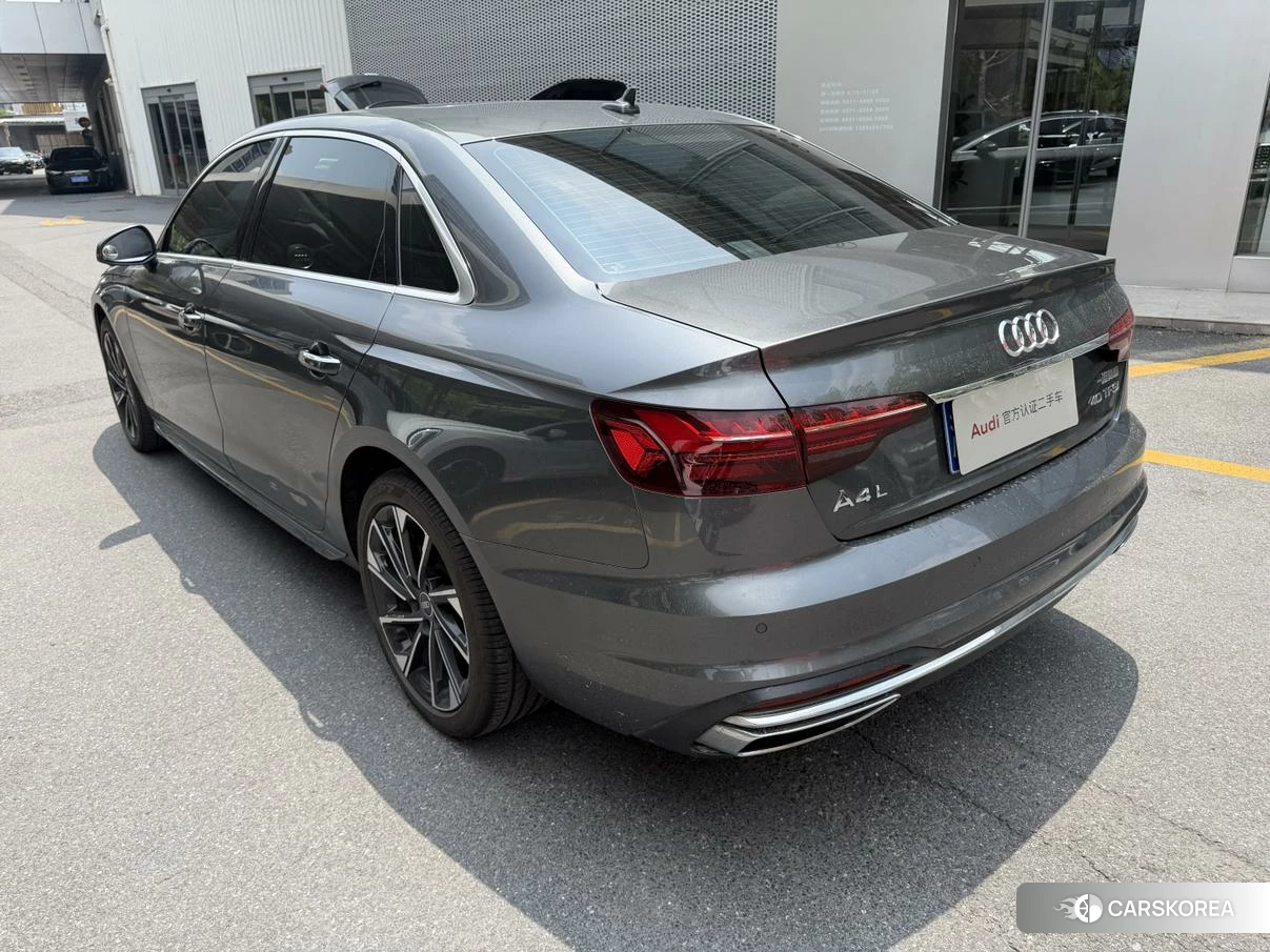 Audi A4L id 4420011 из Китая 12