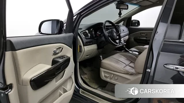 Kia The New Carnival id 3055547 из Кореи 20