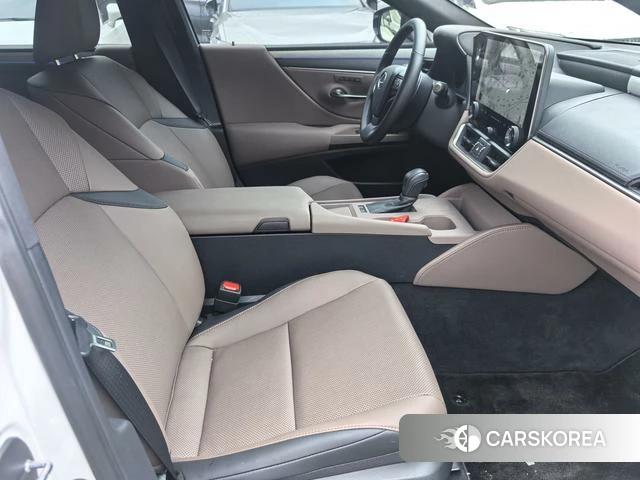 Lexus ES id 4380678 из Китая 12