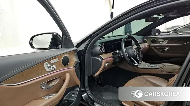 Mercedes-Benz E-Class W213 id 3473208 из Кореи 20