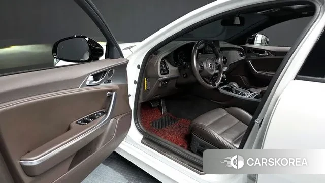 Kia Stinger id 3362877 из Кореи 20