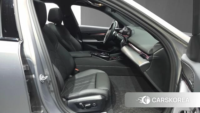 BMW 5 Series (G60) id 3909253 из Кореи 20