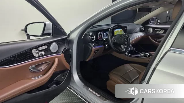 Mercedes-Benz E-Class W213 id 3754744 из Кореи 20