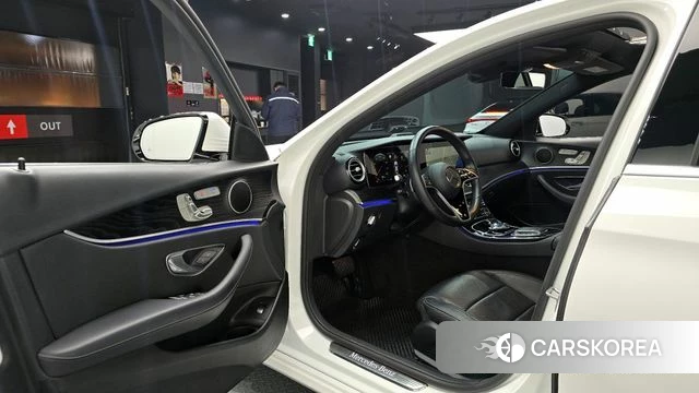 Mercedes-Benz E-Class W213 id 3812432 из Кореи 20