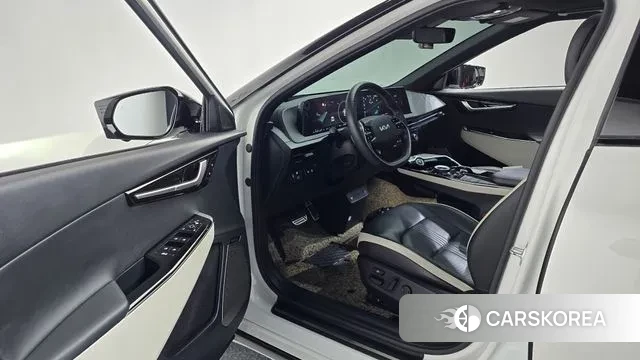 Kia EV6 id 3572148 из Кореи 21