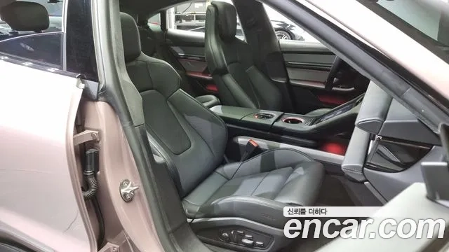 Porsche Taycan id 2878828 из Кореи 19