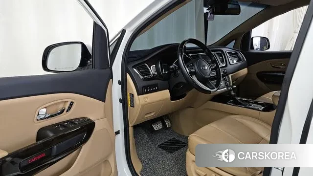 Kia The New Carnival id 3728180 из Кореи 20