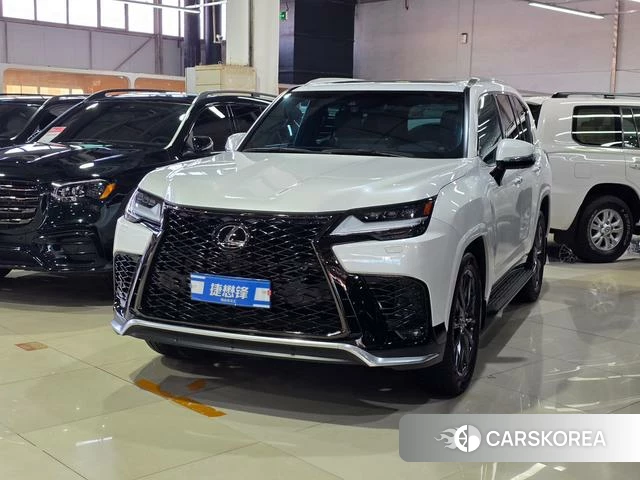 Lexus LX id 4272283 из Китая 24