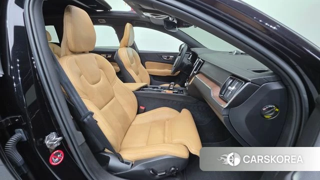Volvo V60 Cross-Country 2nd Generation id 4603894 из Кореи 32
