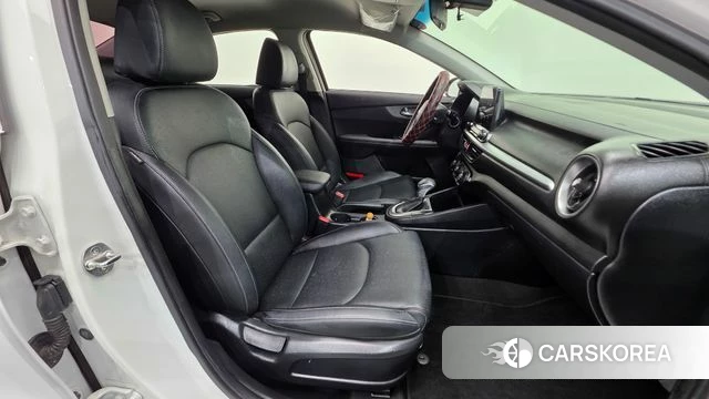 Kia Come New K3 id 3905482 из Кореи 20