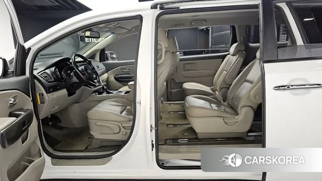 Kia The New Carnival id 3627089 из Кореи 20