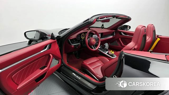 Porsche 911(992) id 3866381 из Кореи 20